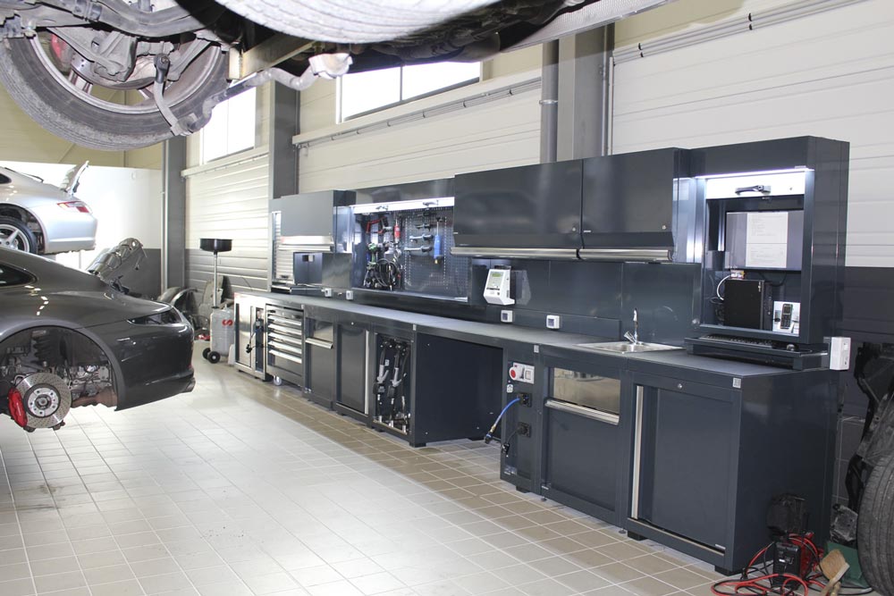 Atelier Porsche LK Distribution mobilier DEA