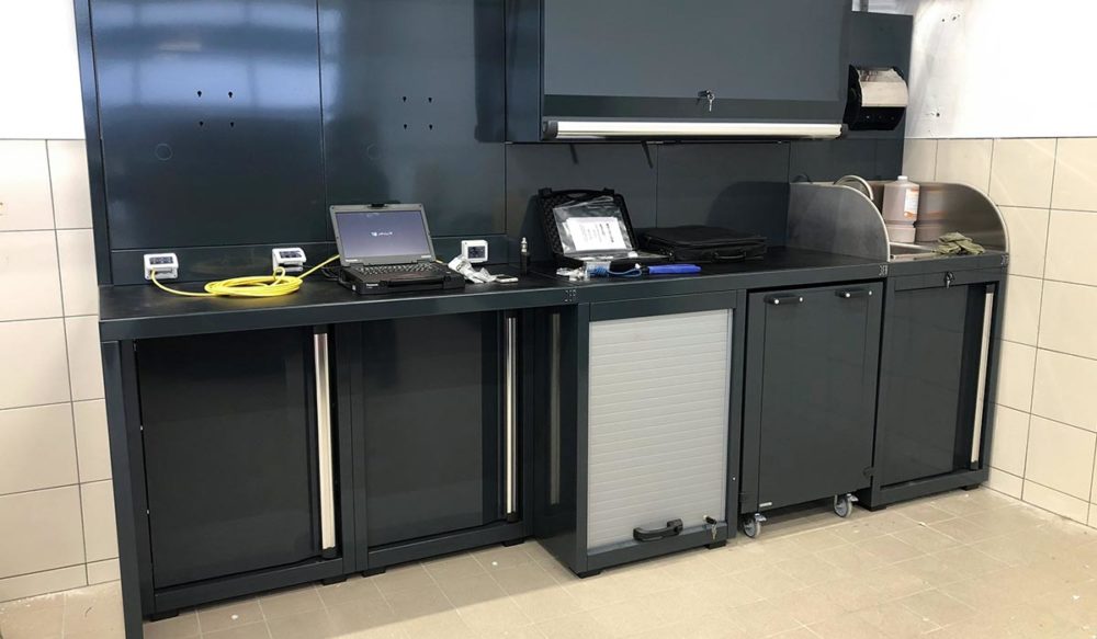 Mobilier d'atelier auto DEA - Atelier du siège BMW France