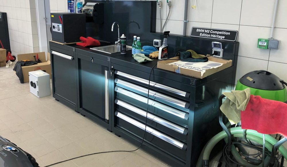 Mobilier d'atelier auto DEA - Atelier du siège BMW France